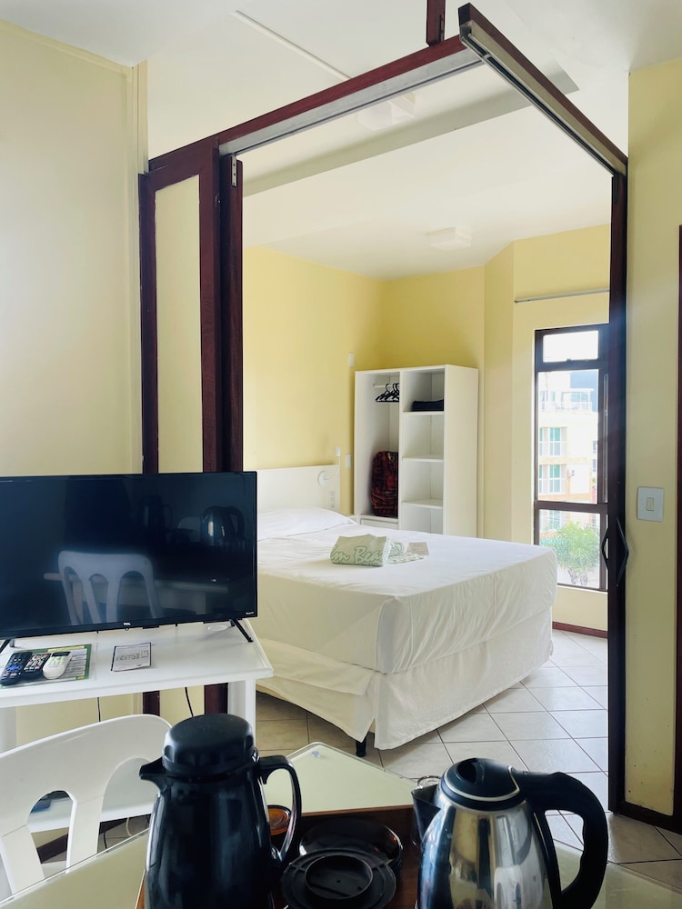 Superior Room (Vista Lateral Mar) photo 2