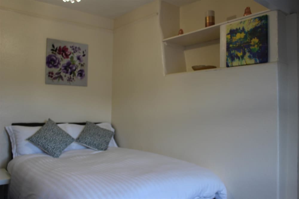 Double Or Twin Room With Extra Bed photo 3