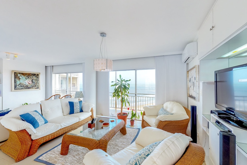 Basic Apartment