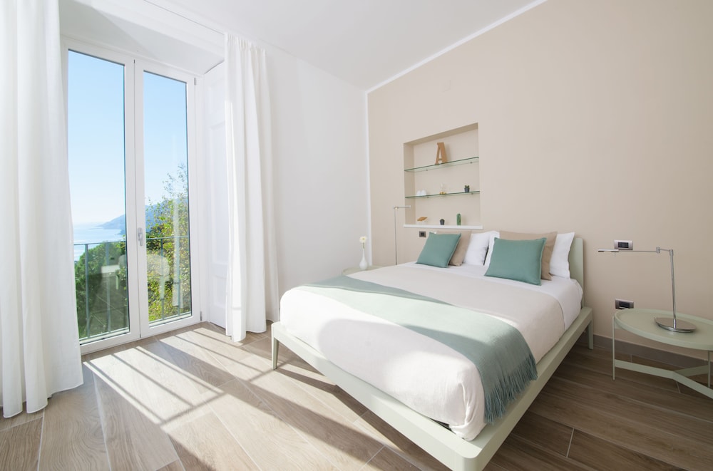Superior Double Room, Sea View photo 1
