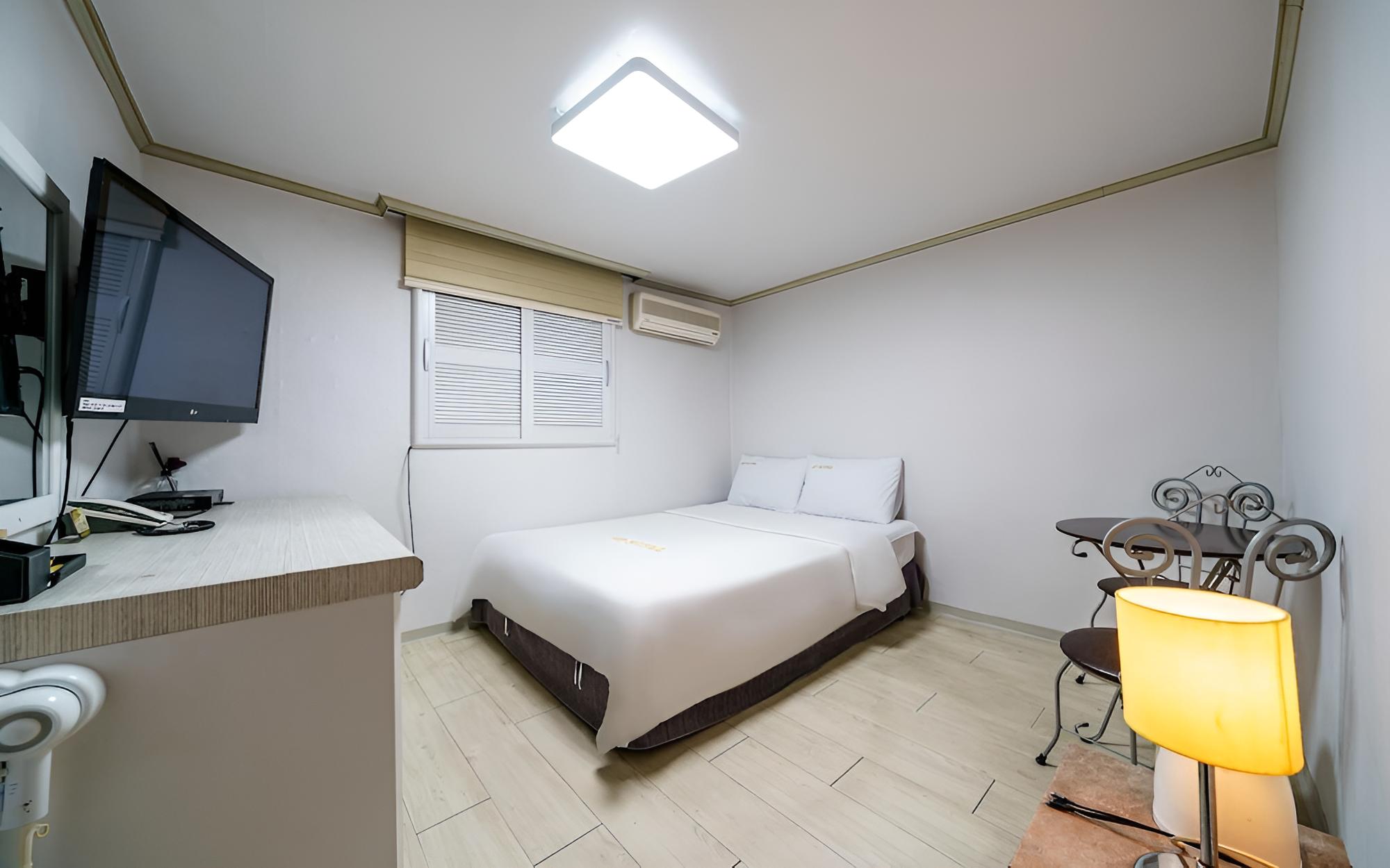Room (Standard Room) photo 1