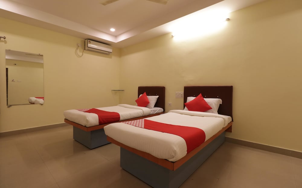 Deluxe Double Or Twin Room, 1 King Bed photo 1