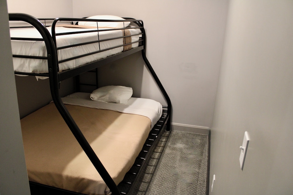 Family Studio Suite photo 2