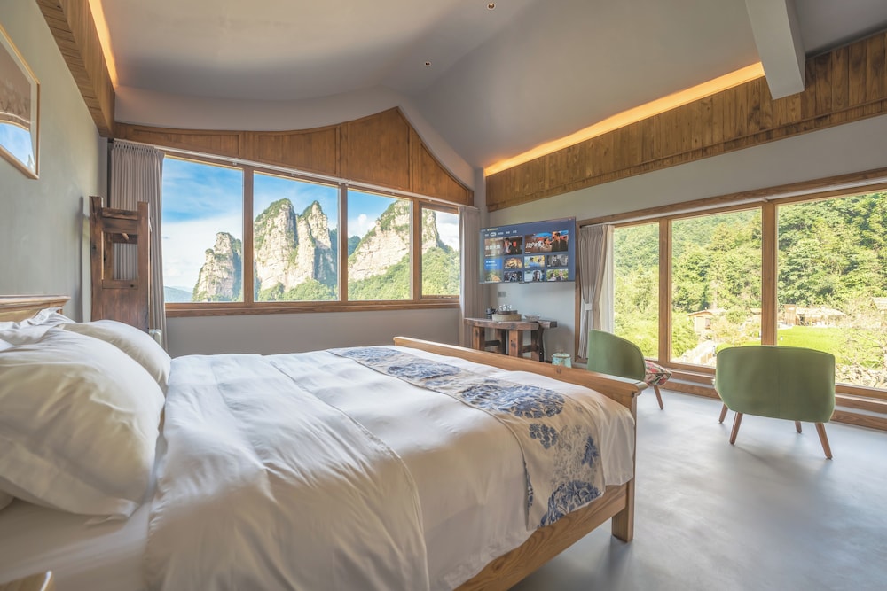 Signature Room