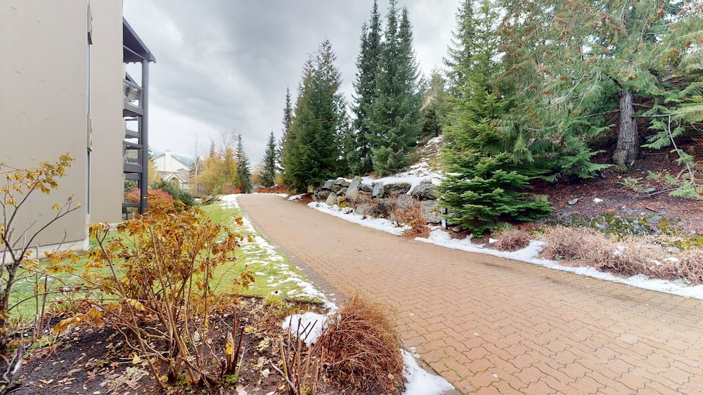 Ironwoods by Whistler Blackcomb Vacation Rentals, Photo 16