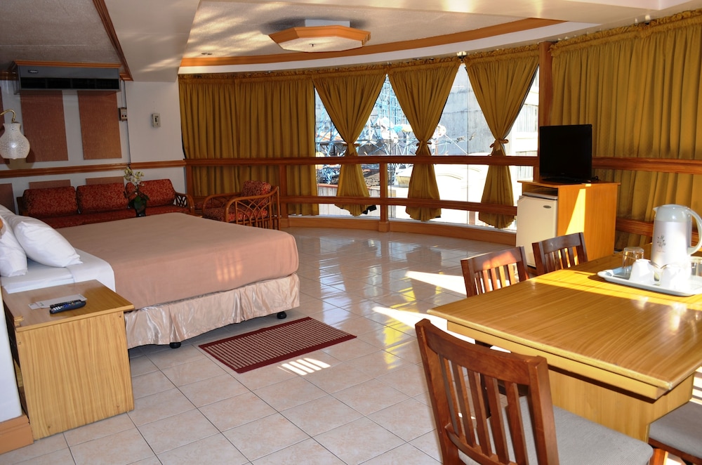 Room photo 3