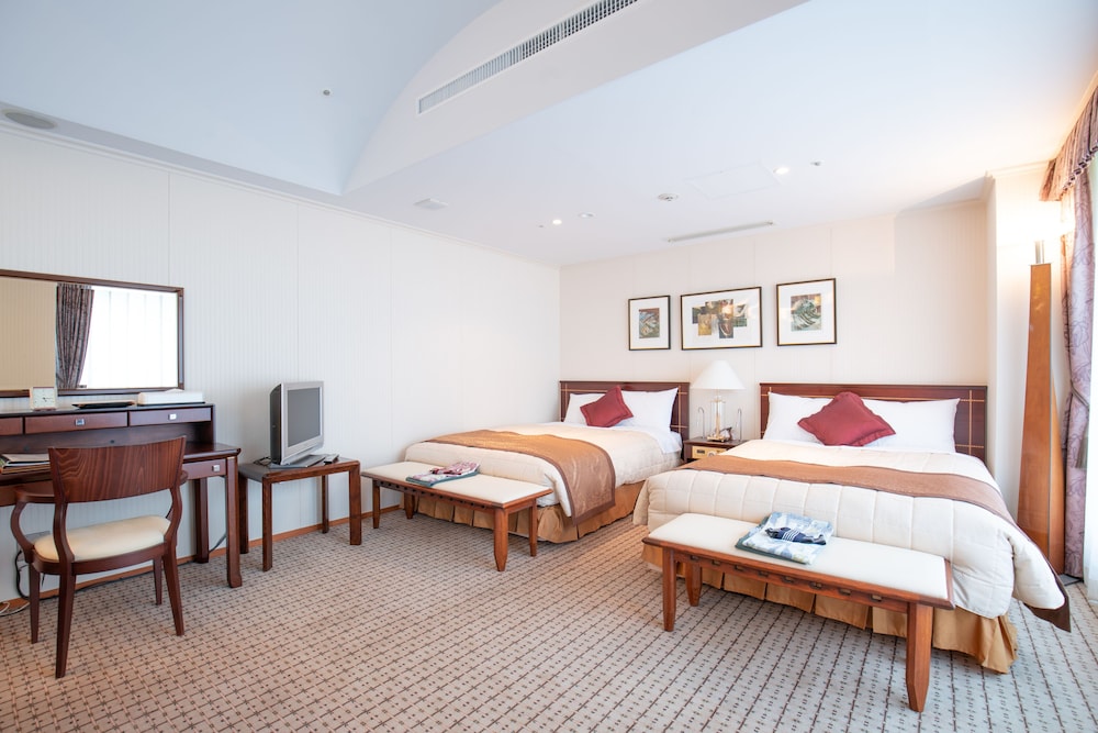 [Non-Smoking] Western Style Luxury Twin Room - Photo 1