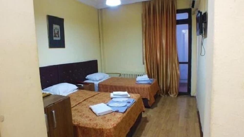 Standard Quadruple Room photo 2