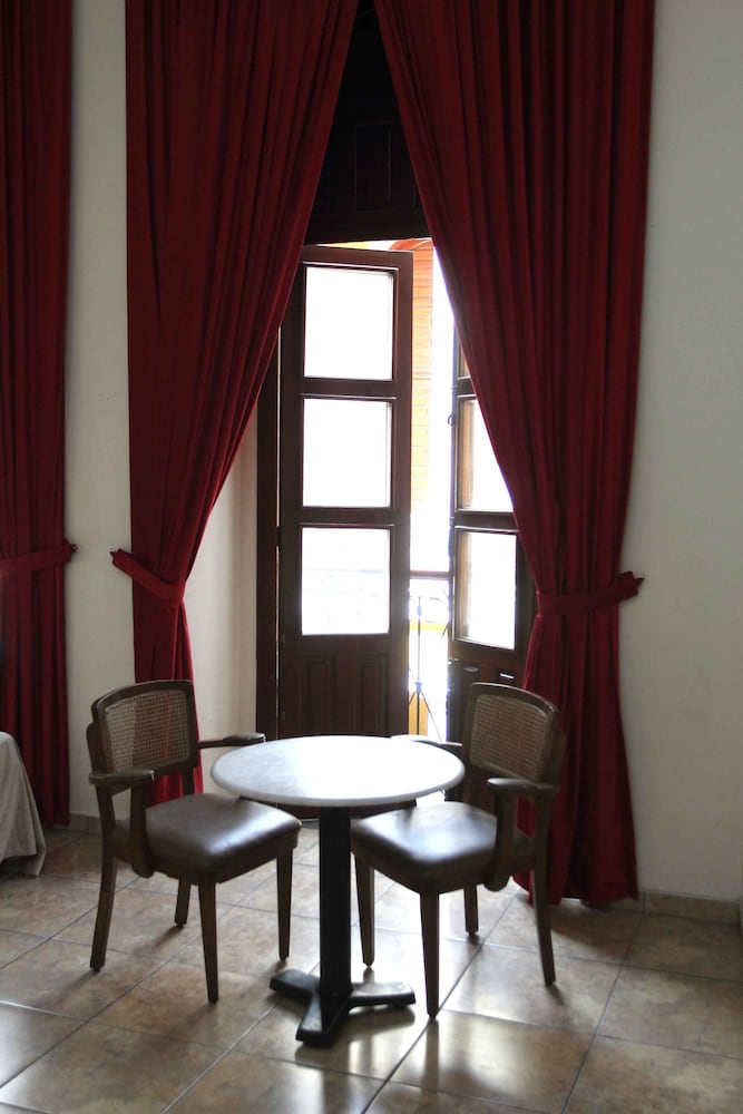 Standard Room - Photo 15