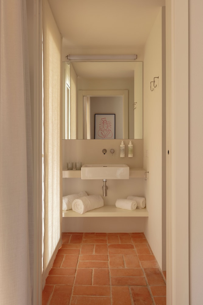 Habitación (Acogedora) Habitación (Acogedora)