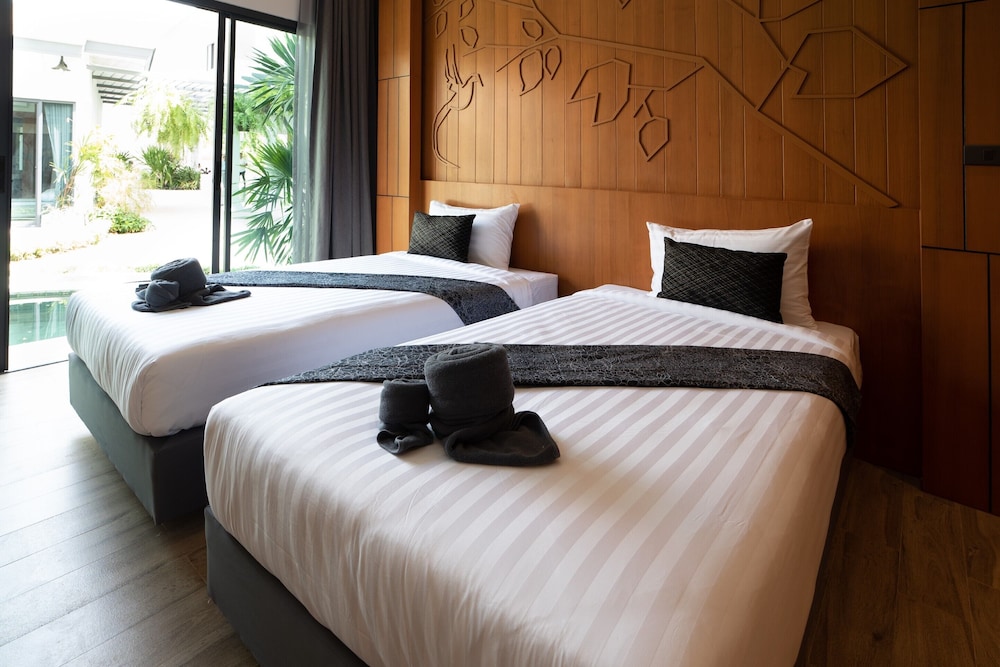 2 Bedrooms Pool Access Villa - Photo 45
