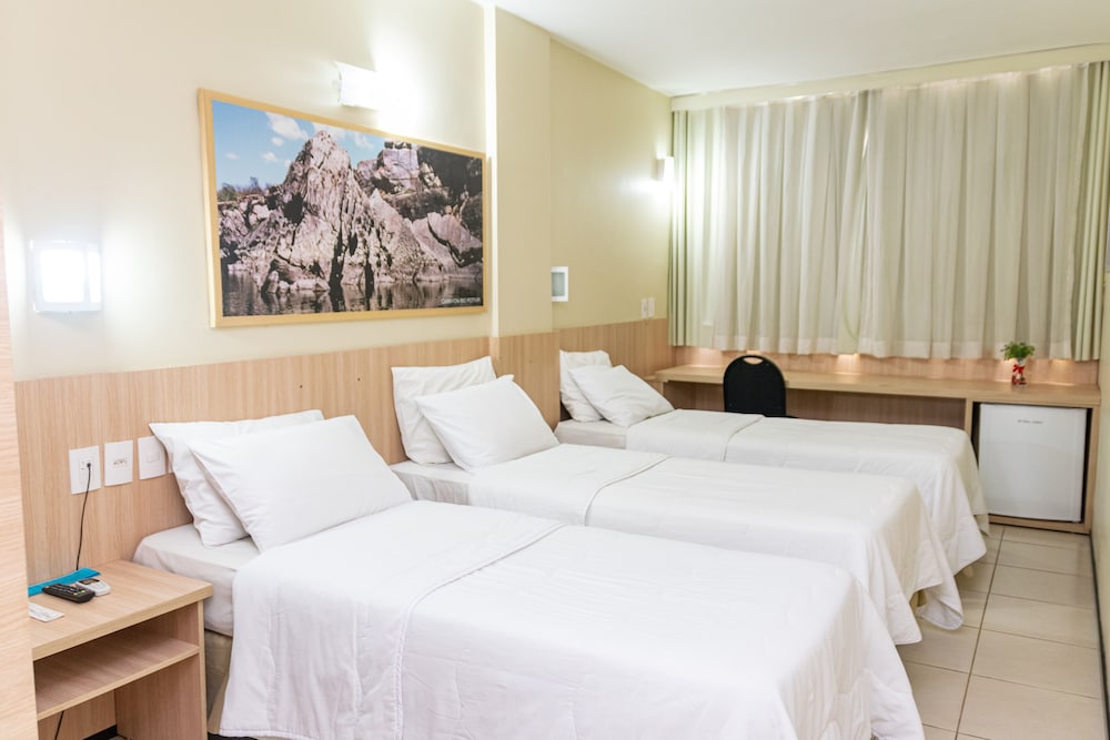 Superior Triple Room photo 3