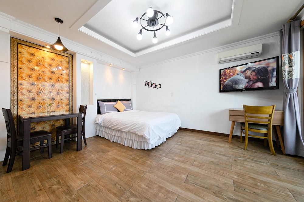 Basic Room, 1 Bedroom (Daisy 303(Ocean View)) - Photo 9
