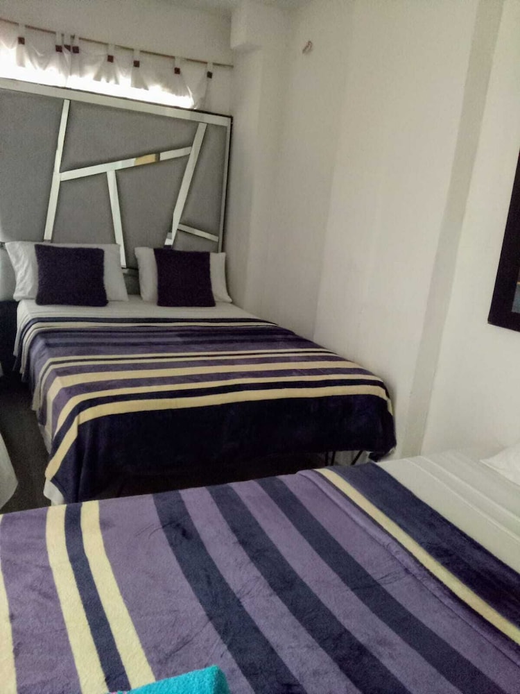 Basic Triple Room photo 1