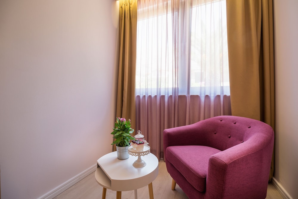 Junior Suite, Mountain View - Photo 2