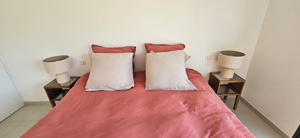 Deluxe Villa, 2 Bedrooms, Mountain View