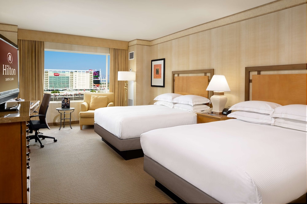 Deluxe Room, 2 Double Beds, Accessible (Hearing)