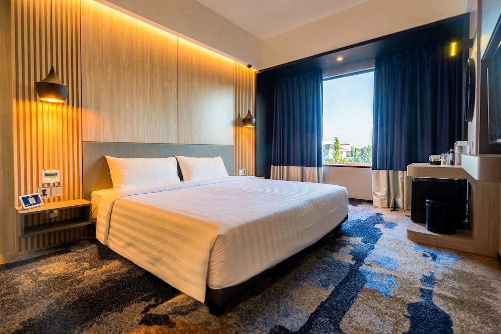 Deluxe Double Room - Photo 1