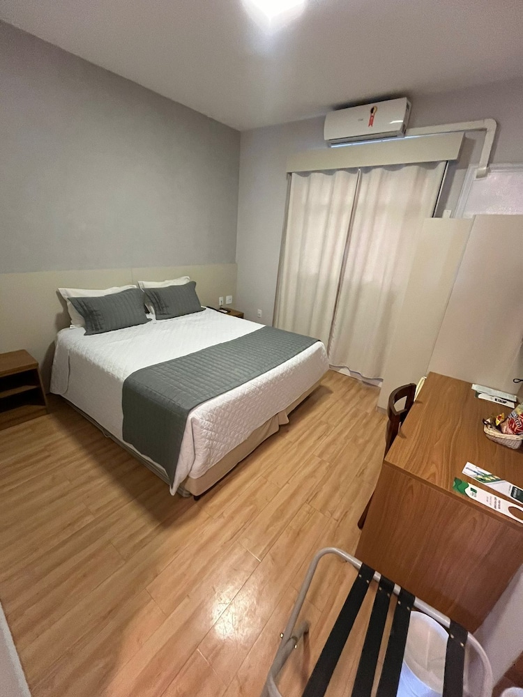 Superior Room, 1 King Bed
