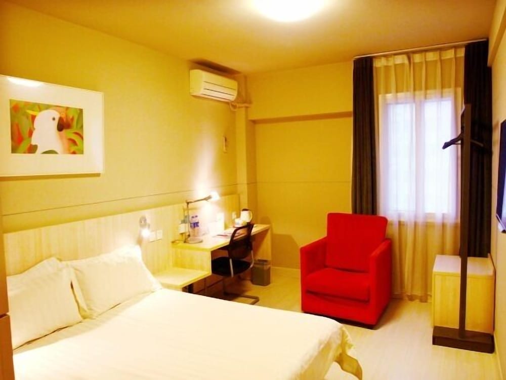 Business Room A(Chinese Citizen Only) photo 2