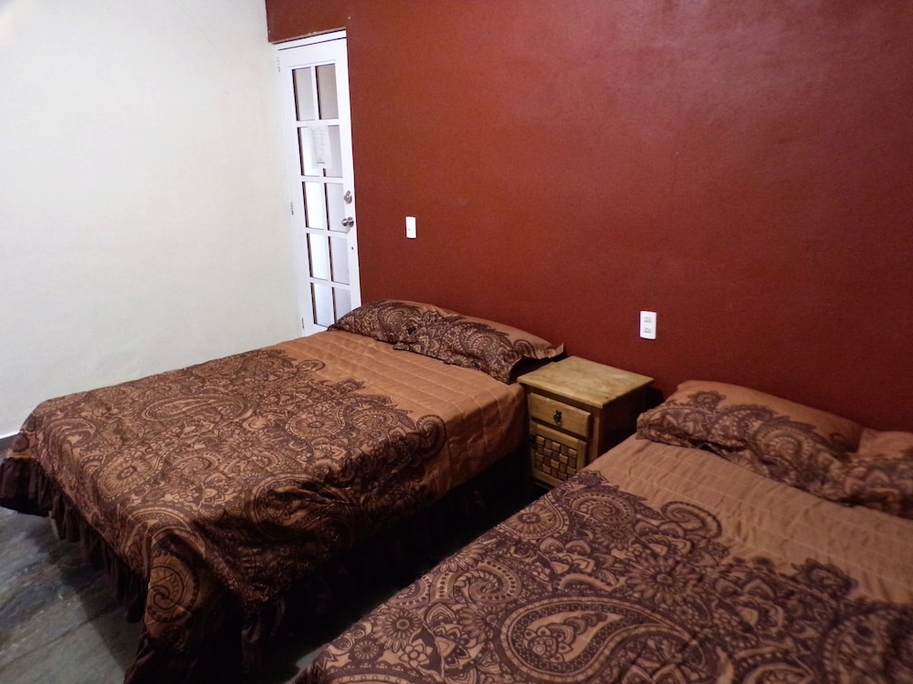 Standard Quadruple Room, 1 Bedroom, Private Bathroom