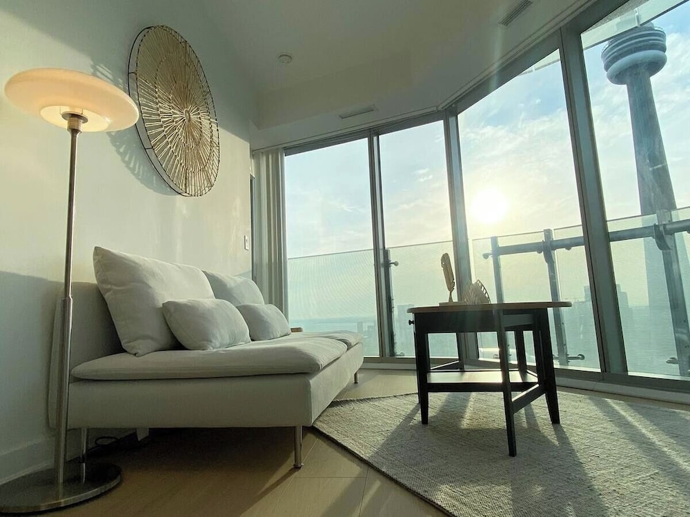 Grand Suite, 2 Bedrooms, City View thumbnail 6