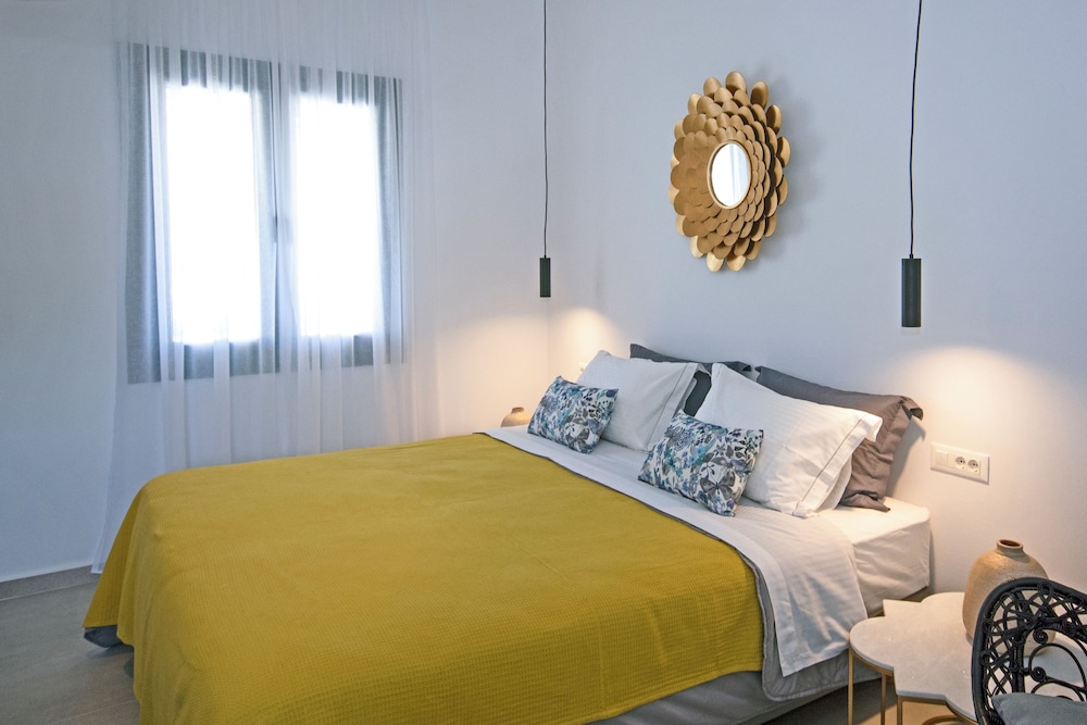 Premium Studio Suite, Garden View