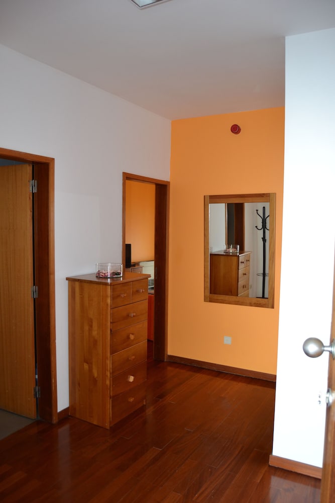 Family Apartment, 1 Bedroom, Non Smoking, Kitchen thumbnail 5