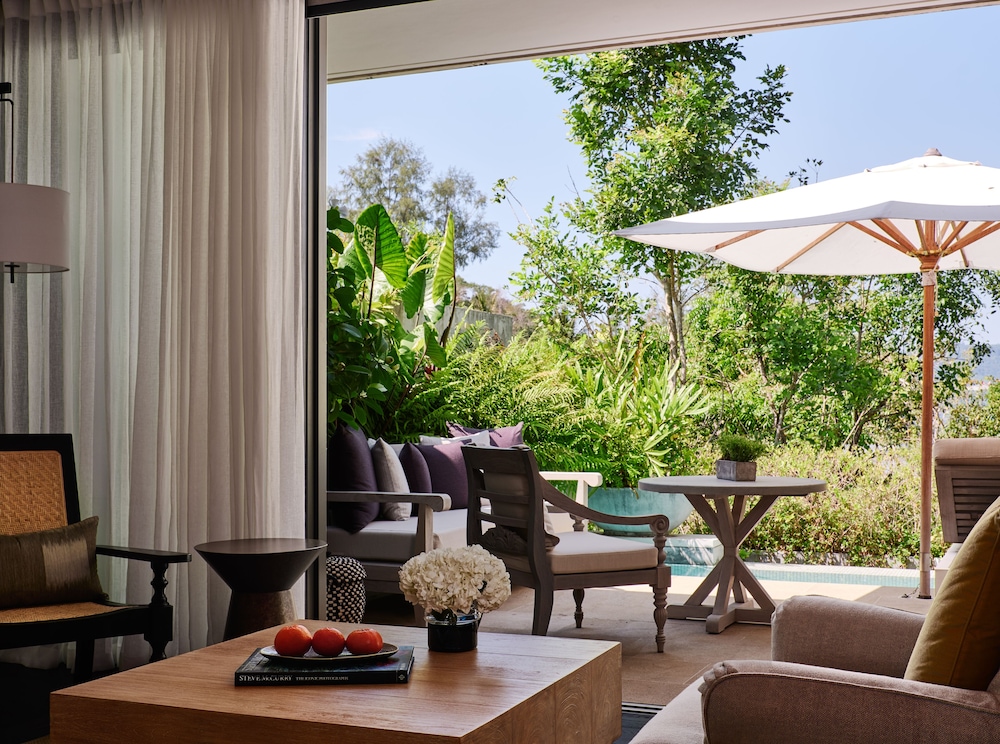 Garden Pool Pavilion King