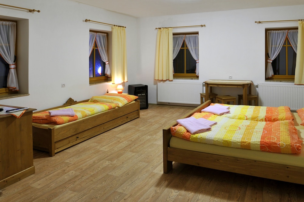 Room (Ellen 1) photo 2