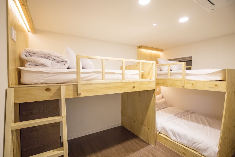 Economy Room (Family) - Photo 3