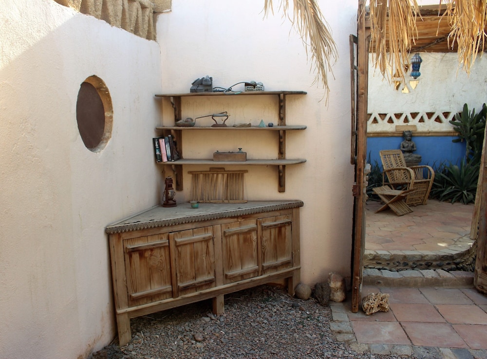 Superior Suite, Private Bathroom, Courtyard View photo 3