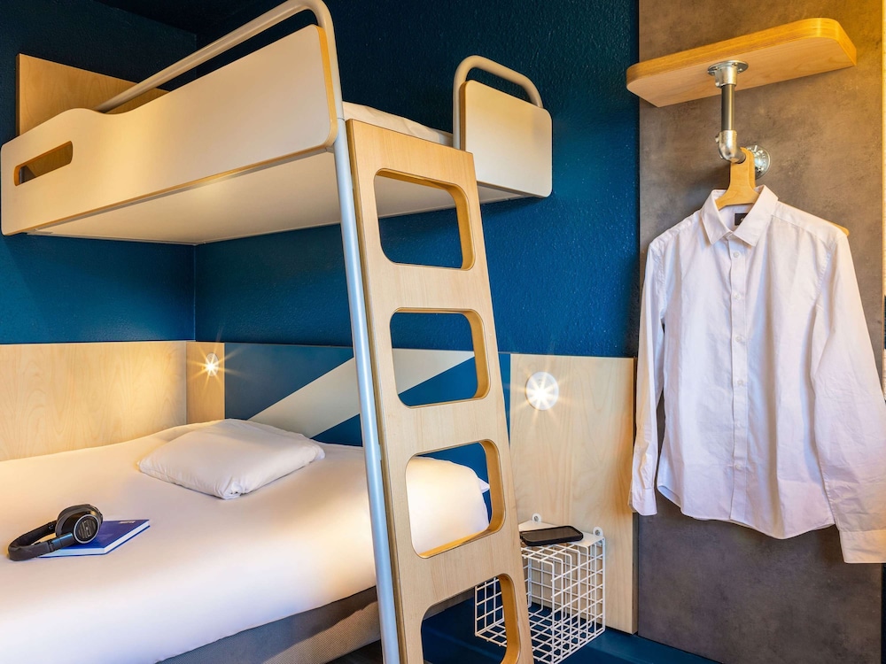 Triple Room, Multiple Beds photo 3