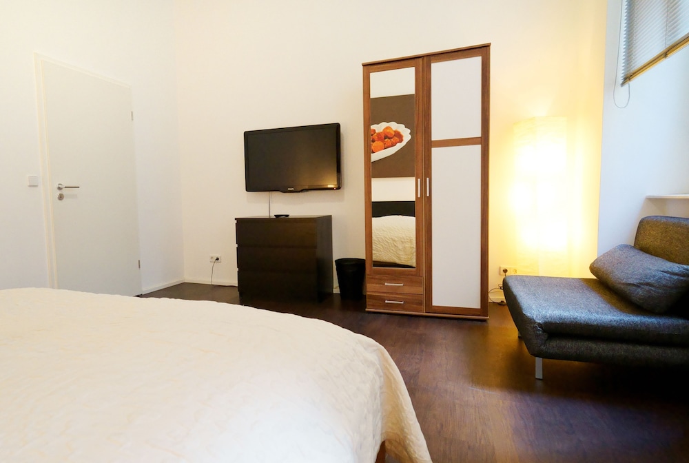 Comfort Apartment, 2 Bedrooms photo 3