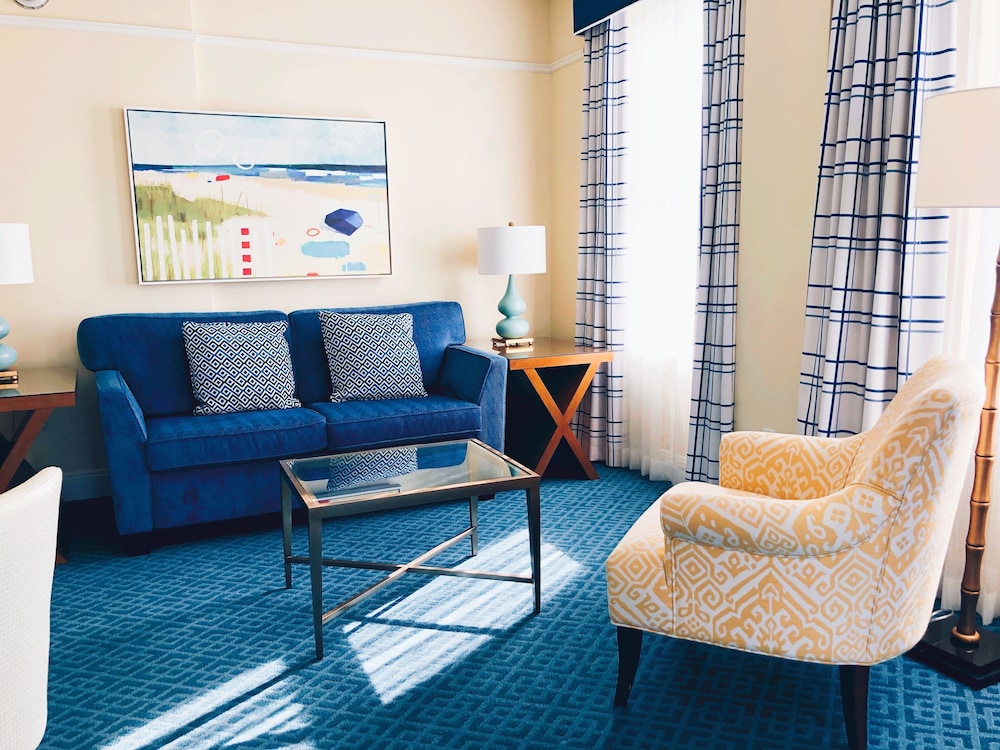 Superior Room, 1 King Bed with Sofa bed, Ocean View - Photo 5