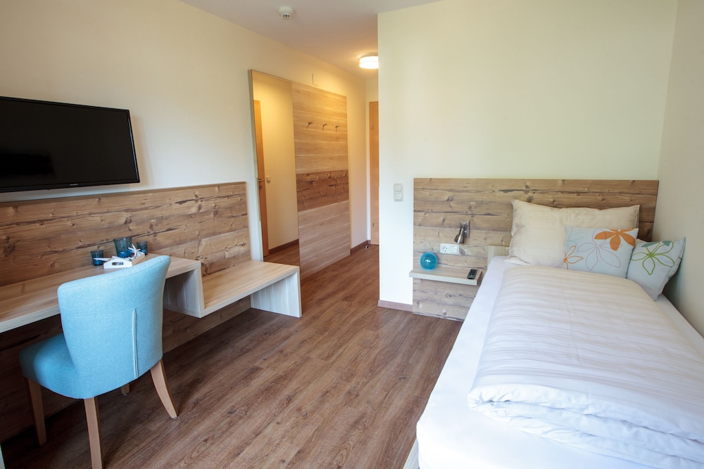 Single Room, Balcony photo 1