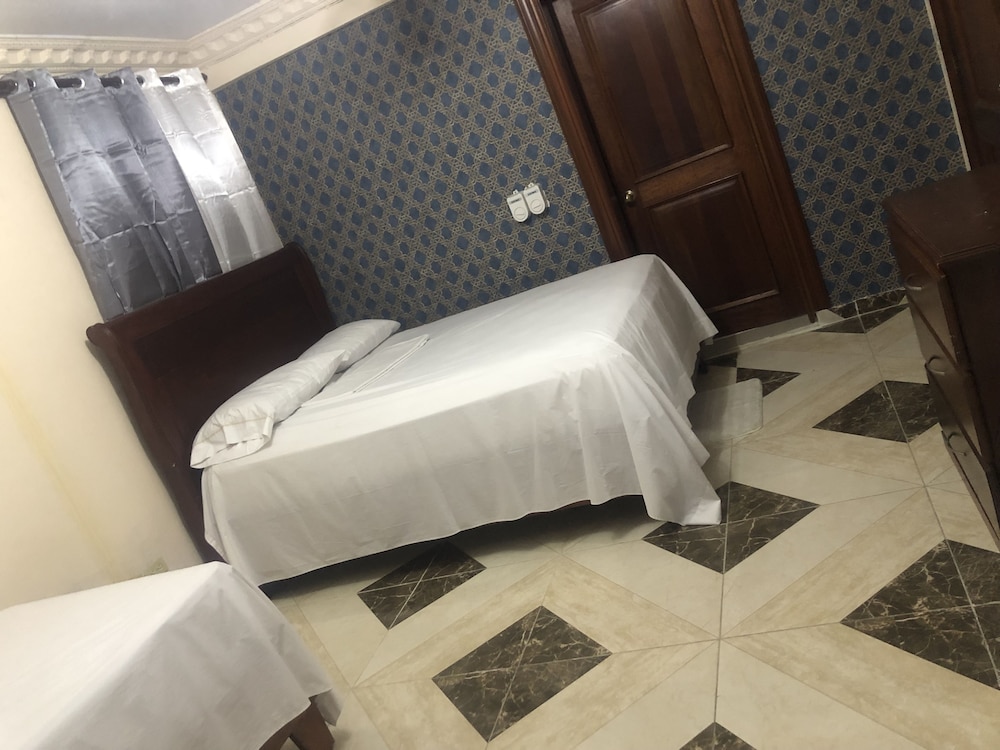 Triple Room, Multiple Beds, Non Smoking