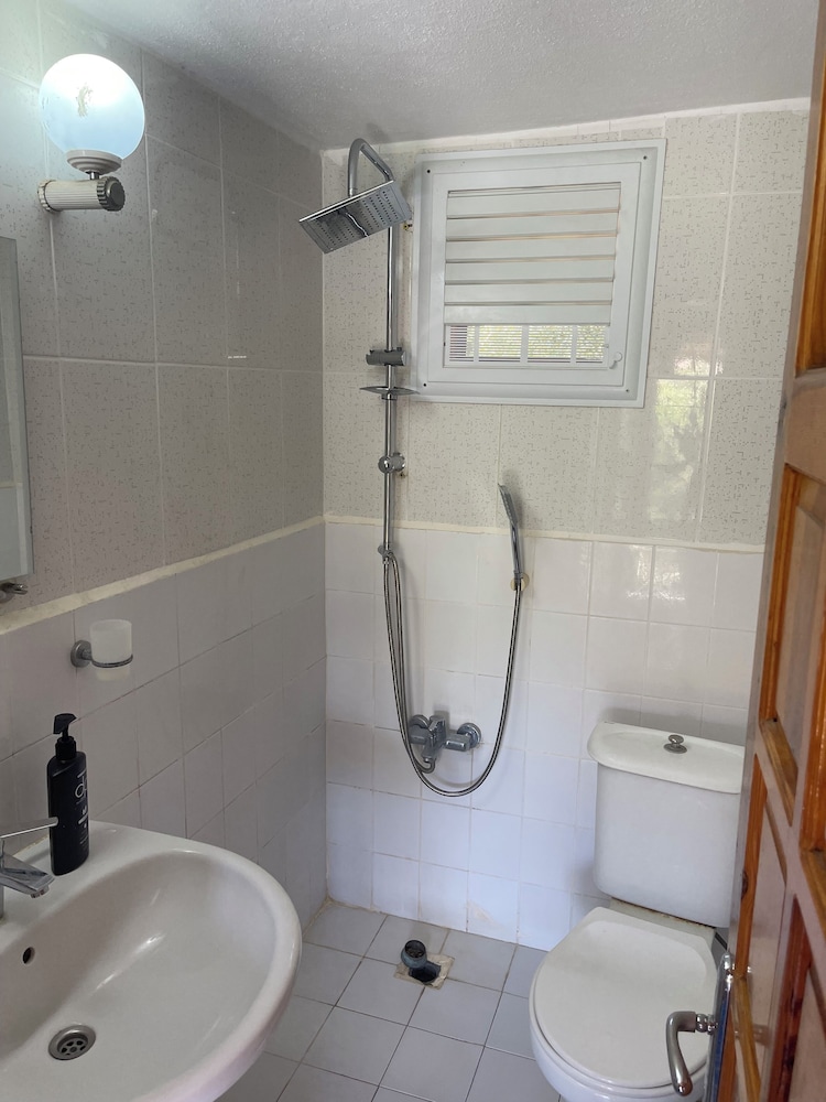 Standard Quadruple Room photo 2
