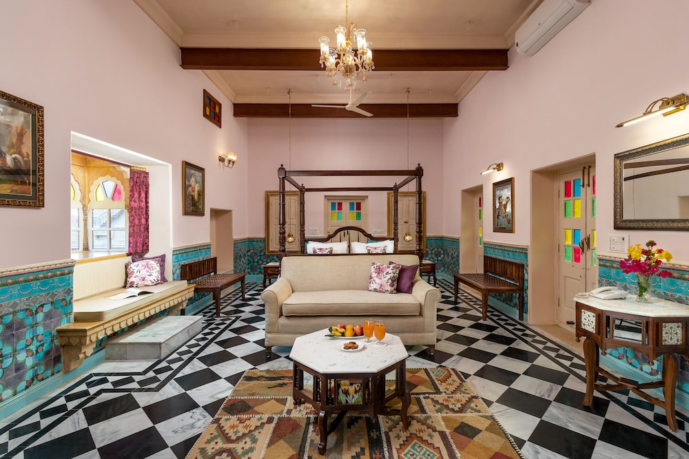 Maharaja suite