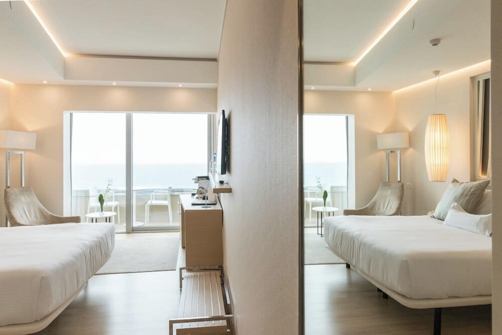 Premium Room, Sea View - Photo 3