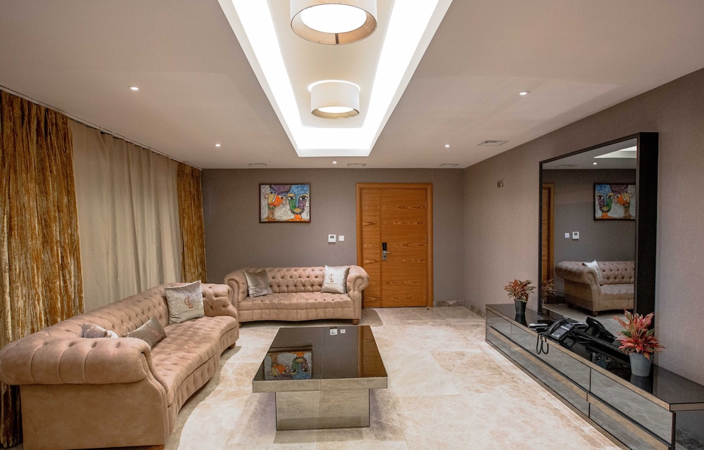 Presidential Suite photo 2