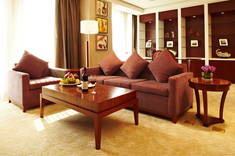 Suite (Deluxe Suite)
