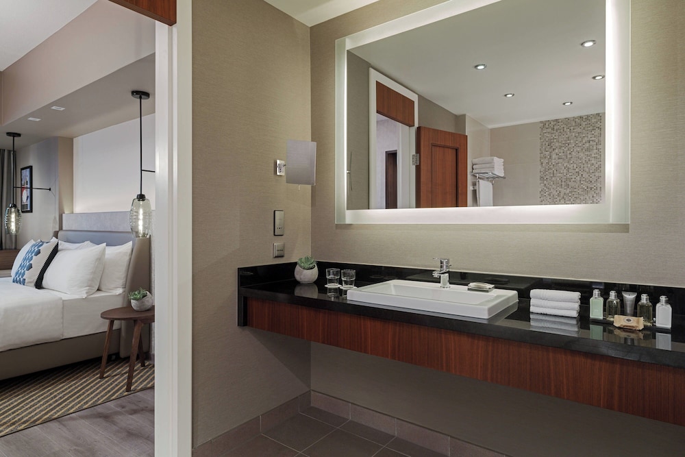 Junior Suite, 1 Bedroom - Photo 28