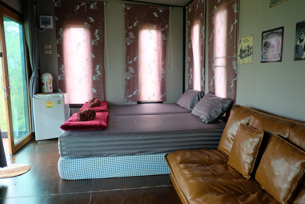 Standard Twin Room, 2 Twin Beds, Non Smoking photo 1