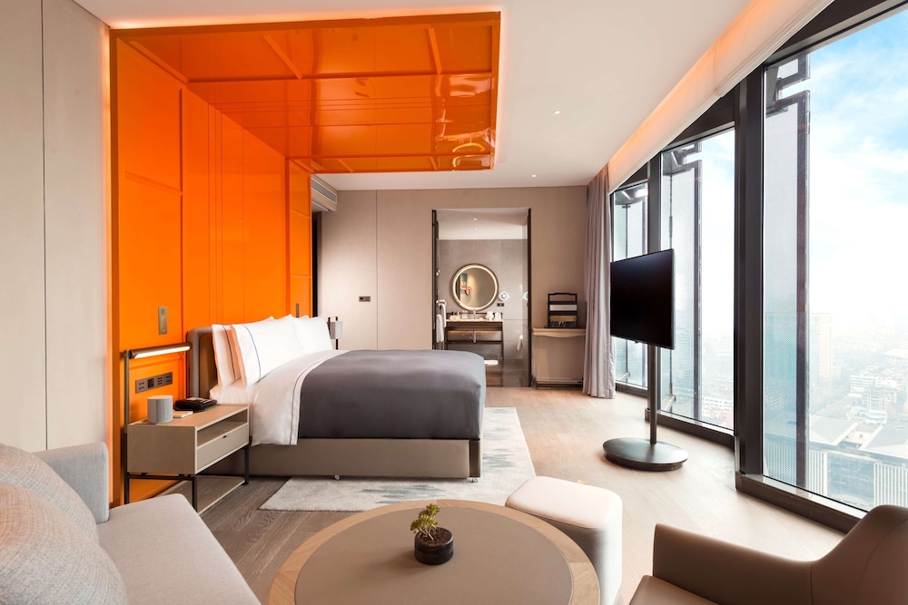 King Grand Skyline Tianfu Square View Room - Photo 2