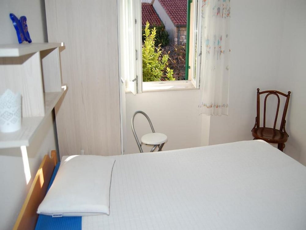 Apartment (One Bedroom Apartment With Terrace)