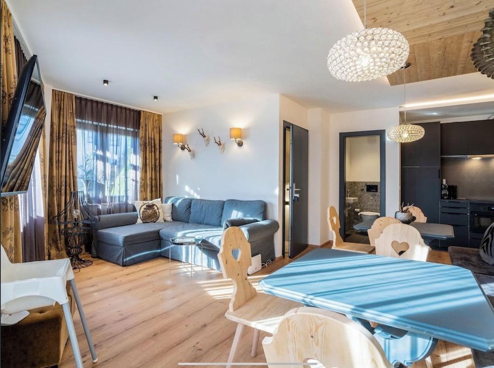 Superior Apartment