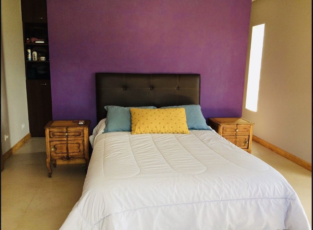 House, Multiple Beds, Mountain View photo 1