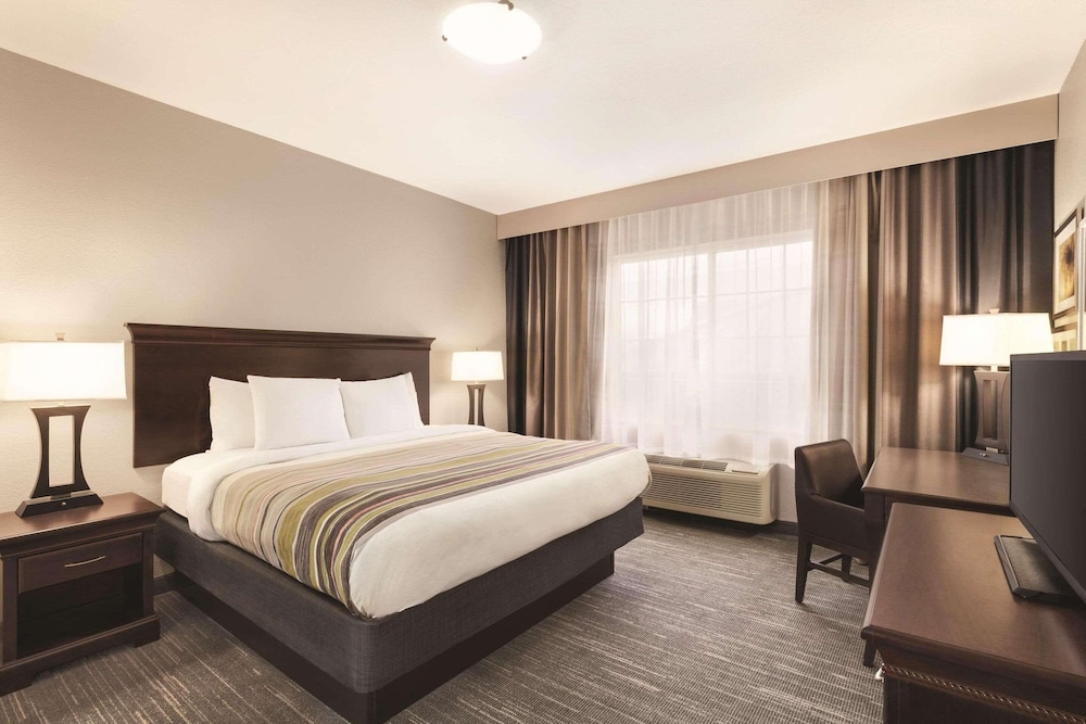 Room, 2 Queen Beds, Non Smoking - Photo 4