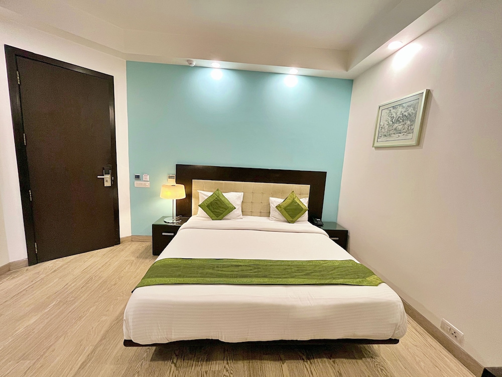 Deluxe Double or Twin Room - Photo 27